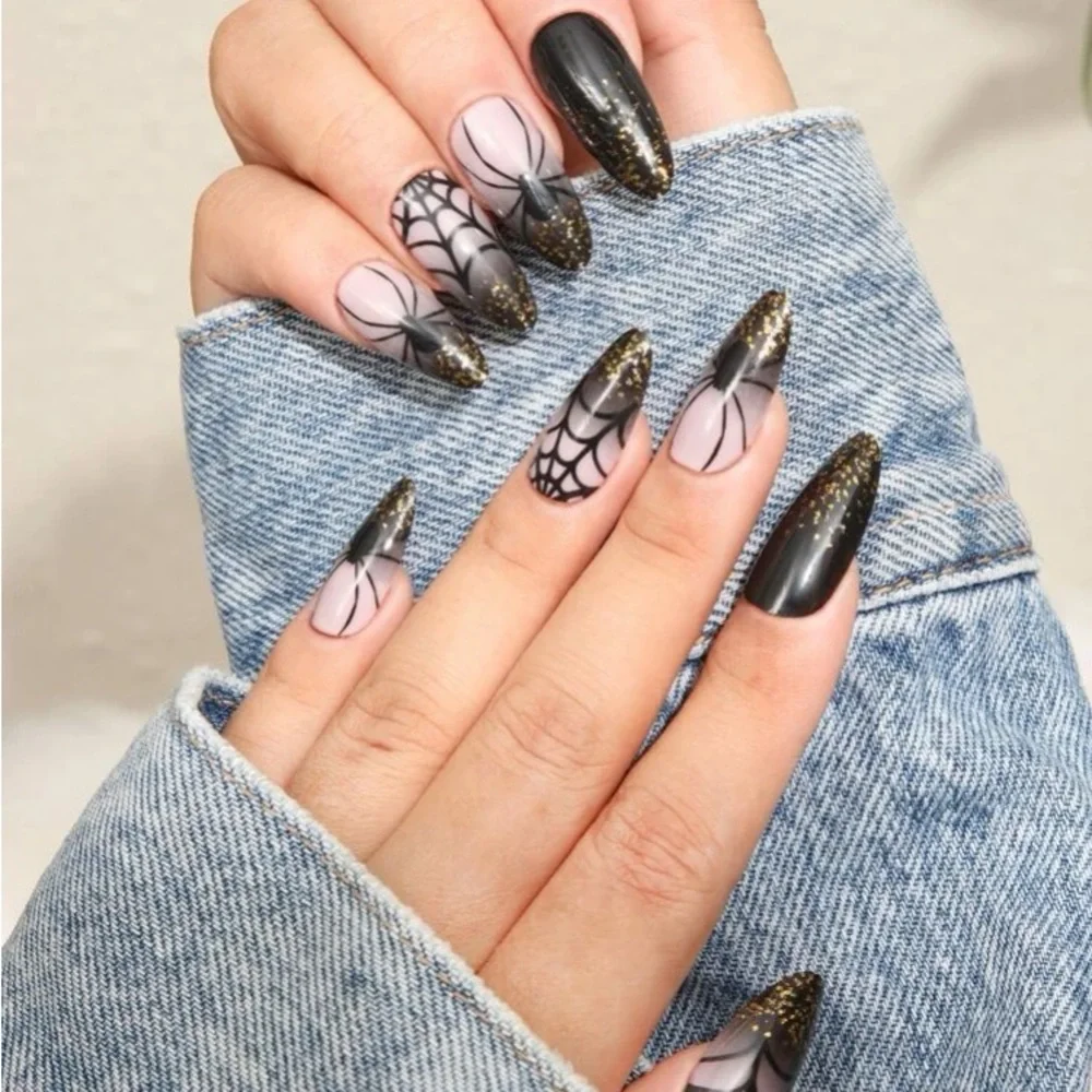 ๐
Press on Nails ๐
- Picture 1 of 7